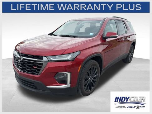 Used 2023 Chevrolet Traverse RS w/ LPO, Floor Liner Package AWD/4WD image 1