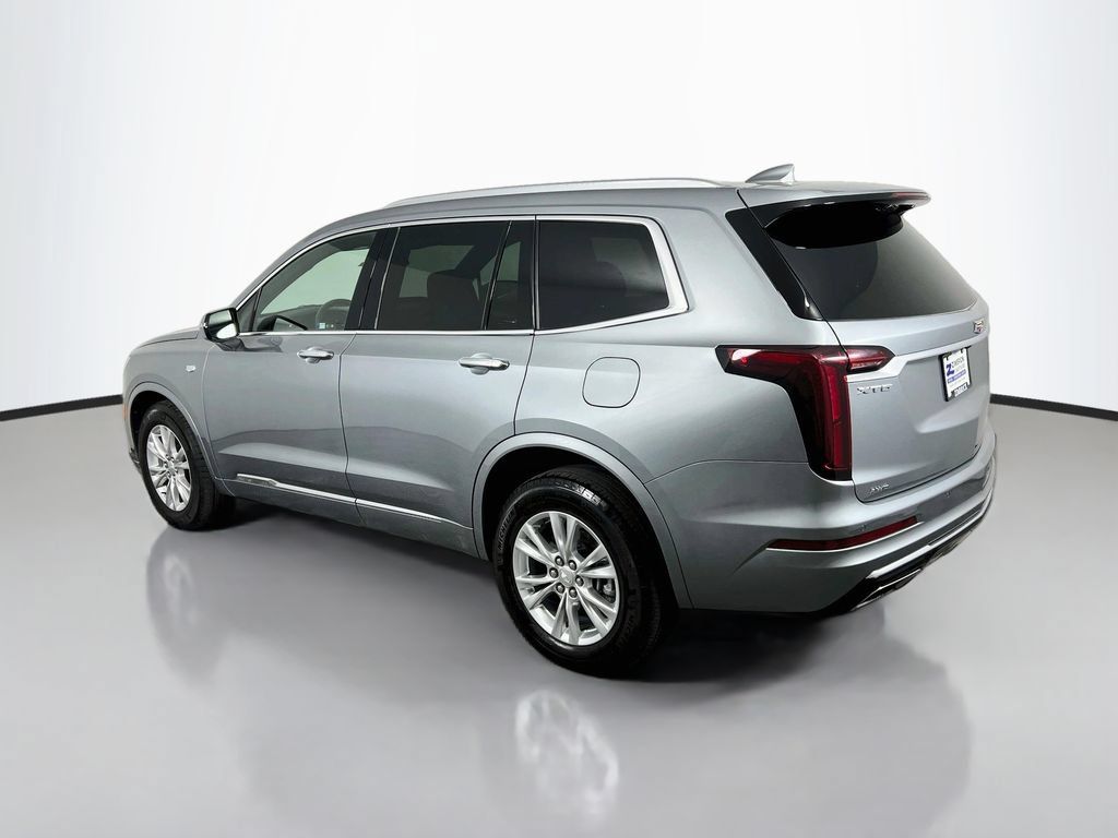 Certified 2024 Cadillac XT6 Luxury w/ LPO, Floor Liner Package AWD/4WD image 5