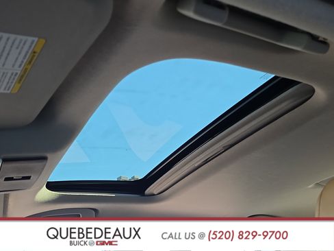 Used 2021 Nissan Sentra SV w/ SV Premium Package image 12