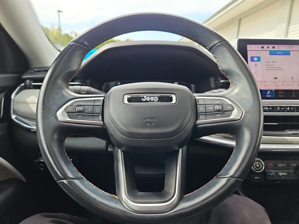 Used 2022 Jeep Compass Limited w/ Elite Group AWD/4WD image 35