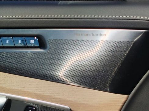 New 2026 Volvo XC90 B6 Plus image 9