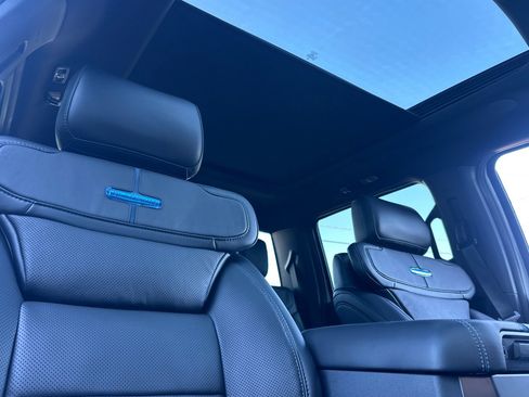 New 2026 Ford F250 Platinum w/ Tremor Off-Road Package image 15