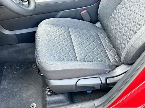 New 2026 Nissan Kicks SV image 18