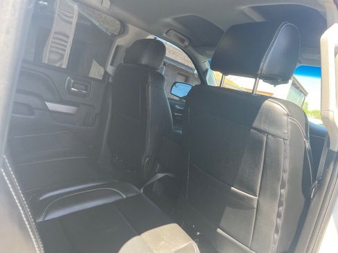 Used 2018 Chevrolet Silverado 1500 LT w/ All Star Edition AWD/4WD image 32