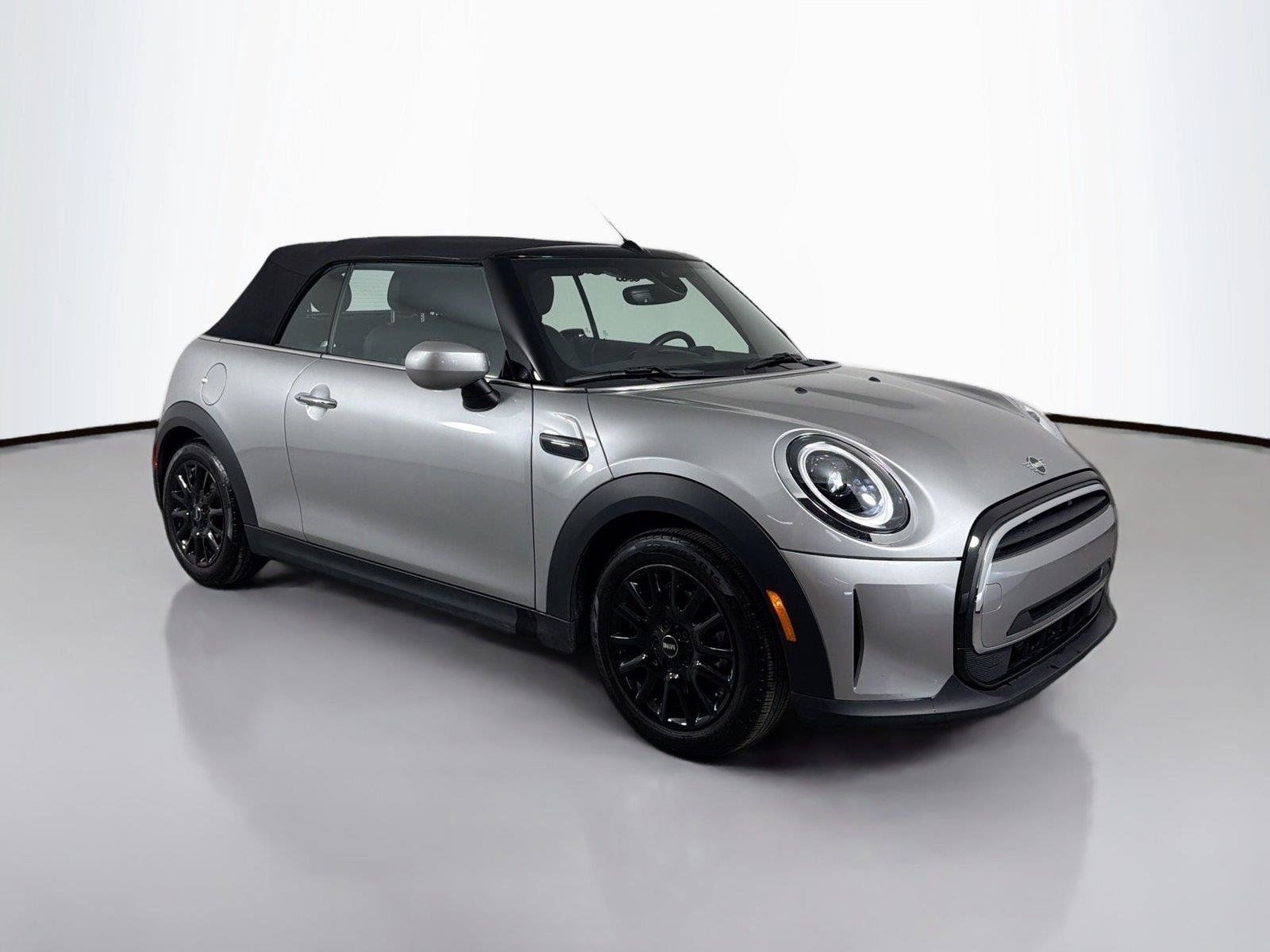 Used 2024 MINI Cooper Convertible FWD image 3
