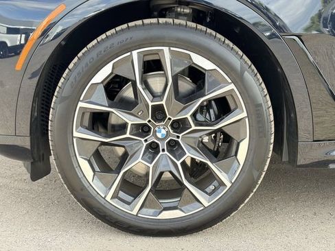 New 2026 BMW X7 M60i w/ Executive Package AWD/4WD image 9