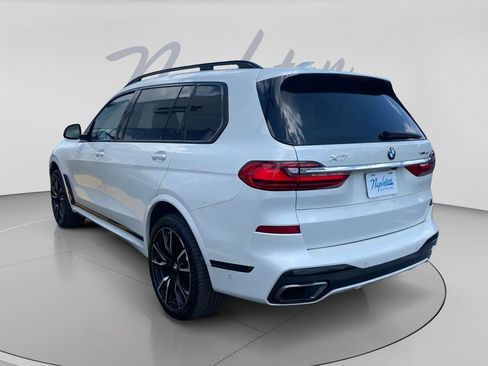 Used 2022 BMW X7 xDrive40i w/ M Sport Package AWD/4WD image 7