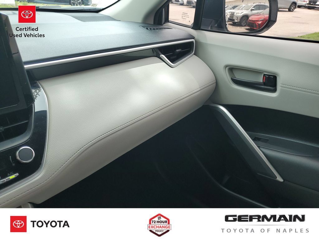 Certified 2024 Toyota Corolla Cross LE AWD/4WD image 36