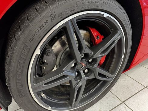 Used 2021 Chevrolet Corvette Stingray Preferred Cpe w/ Z51 Performance Package image 37