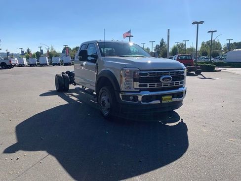 New 2026 Ford F450 XL w/ XL Chrome Package image 7