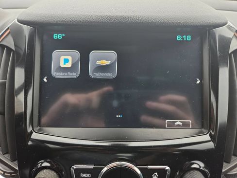 Used 2017 Chevrolet Cruze Premier FWD image 26