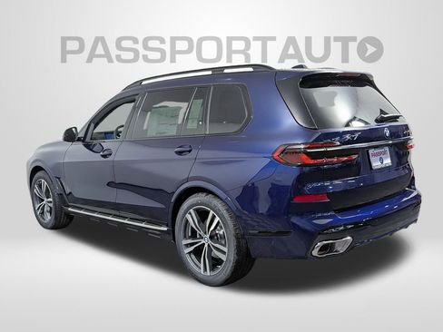 New 2026 BMW X7 xDrive40i image 3