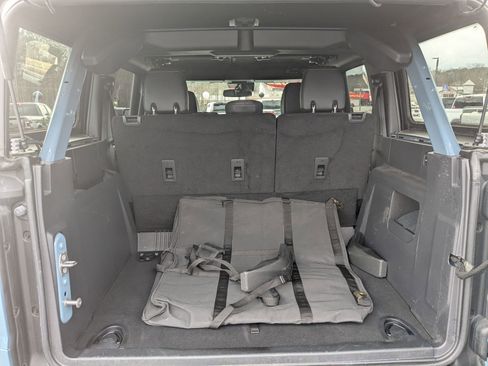 Used 2022 Ford Bronco Badlands w/ Sasquatch Package image 26