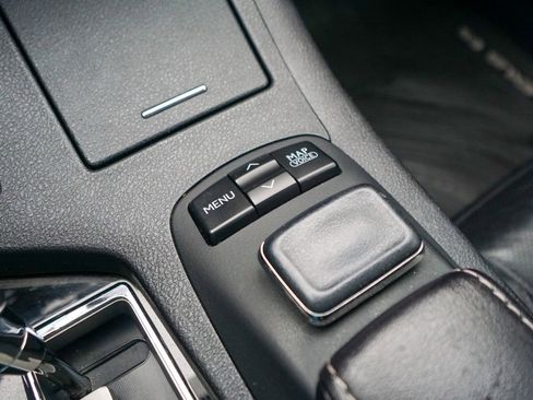 Used 2014 Lexus ES 300h image 28