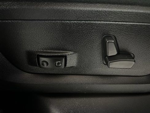 Used 2022 RAM 3500 Laramie w/ Night Edition AWD/4WD image 30