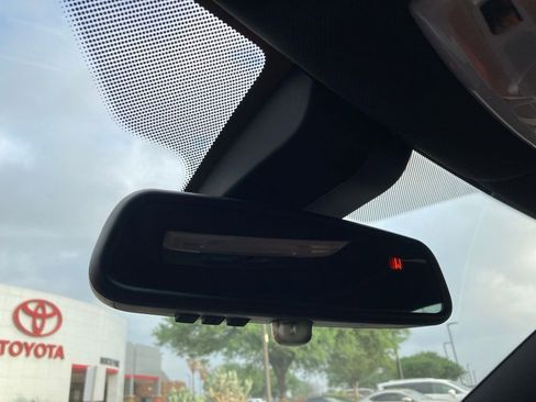 Used 2020 BMW 430i Coupe w/ Convenience Package image 25