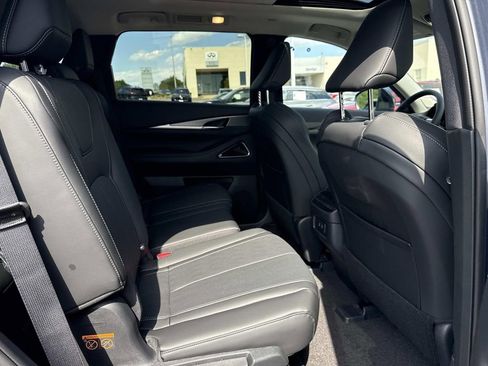 New 2027 INFINITI QX60 Luxe w/ Cargo Package AWD/4WD image 21