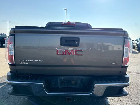 Used 2015 GMC Canyon SLT w/ Driver Alert Package RWD image 8
