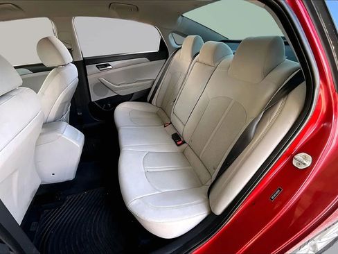 Used 2018 Hyundai Sonata SE image 19