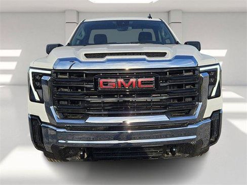 New 2026 GMC Sierra 2500 Pro image 8