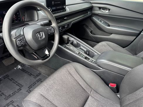 Certified 2023 Honda Accord EX image 10