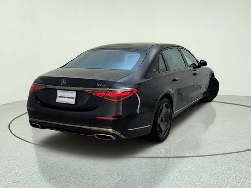 New 2026 Mercedes-Benz Maybach S 680 4MATIC image 9