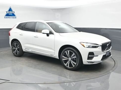 Used 2023 Volvo XC60 B5 Ultimate w/ Climate Package AWD/4WD image 1