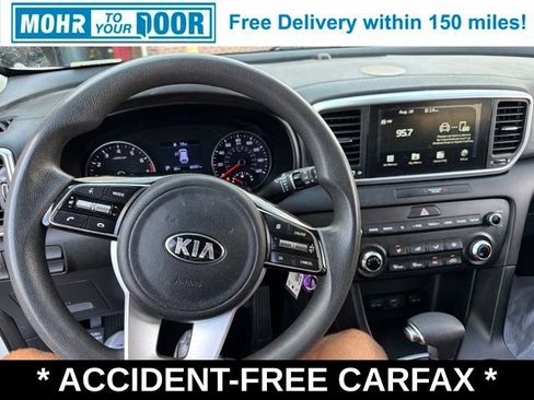 Used 2021 Kia Sportage LX AWD/4WD image 31