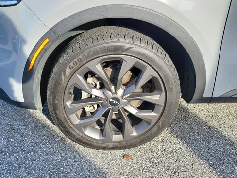 Used 2023 Kia Sorento SX Prestige image 29