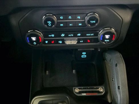 Used 2025 Ford Bronco Raptor image 34