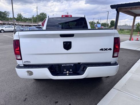 Used 2019 RAM 1500 Express w/ Express Value Package AWD/4WD image 7