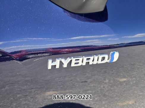 Used 2021 Toyota Highlander Limited FWD image 9