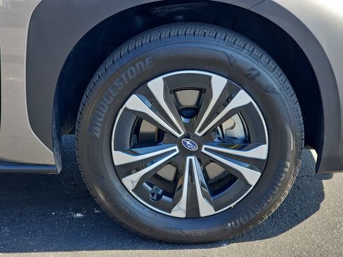 Used 2025 Subaru Solterra AWD/4WD image 10