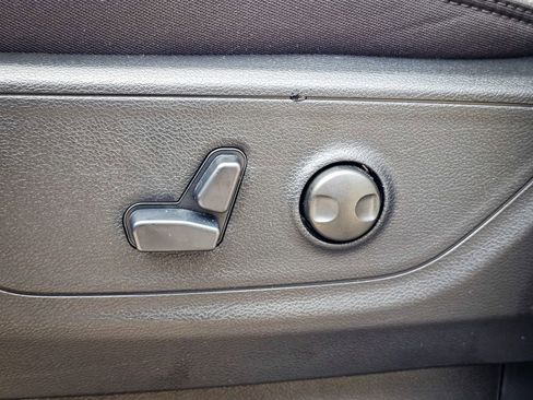 New 2026 RAM 1500 4x4 Crew Cab image 16