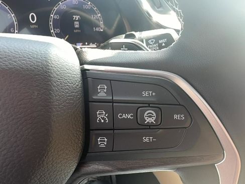 New 2026 Jeep Grand Cherokee L Limited w/ Limited Altitude Package AWD/4WD image 13