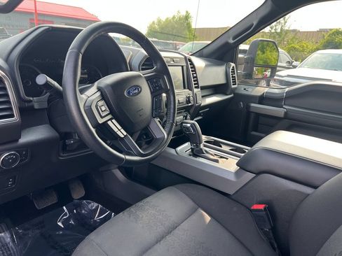 Used 2018 Ford F150 XLT w/ Equipment Group 302A Luxury AWD/4WD image 24