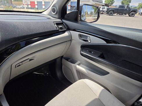 Used 2016 Honda Pilot Elite image 32