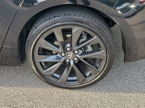 Used 2023 Toyota Corolla SE image 5