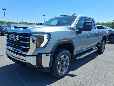 New 2026 GMC Sierra 2500 SLE w/ SLE Value Package; AWD/4WD image 3