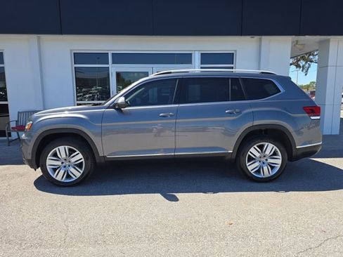 Used 2018 Volkswagen Atlas SEL Premium image 4