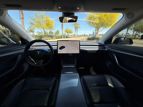 Used 2022 Tesla Model 3 Long Range image 11