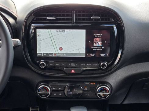 Used 2024 Kia Soul GT-Line FWD image 16