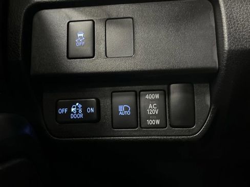 Used 2023 Toyota Tacoma TRD Sport image 24