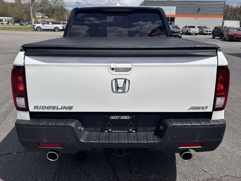 Used 2022 Honda Ridgeline Black Edition image 7