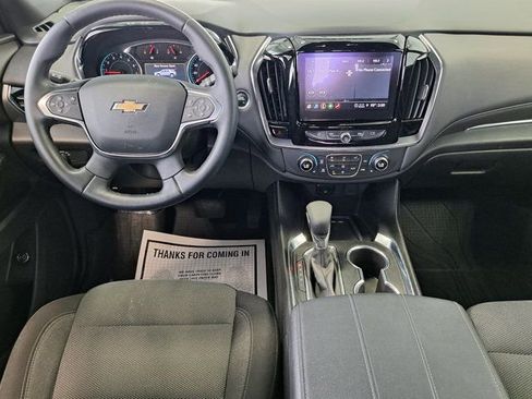 Used 2023 Chevrolet Traverse LT w/ Rear Camera Mirror Package AWD/4WD image 28