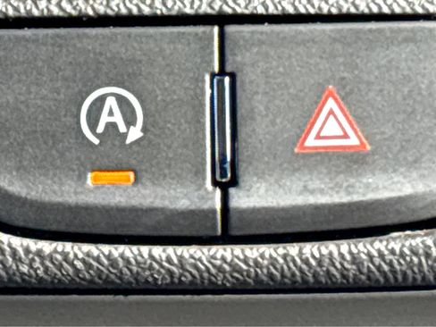 Used 2022 Chevrolet Equinox LT image 30