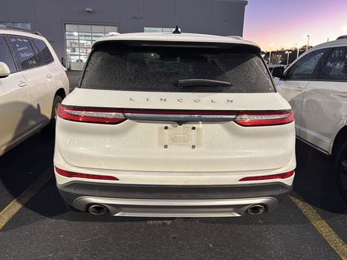 Used 2023 Lincoln Corsair Reserve image 7