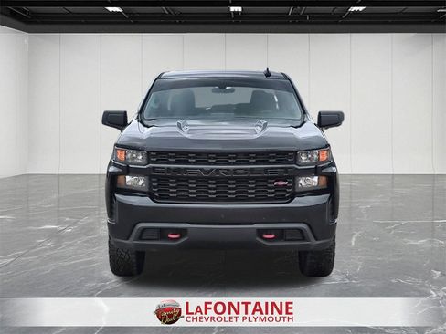 Certified 2021 Chevrolet Silverado 1500 Custom Trail Boss w/ LPO, Dark Essentials Package image 3