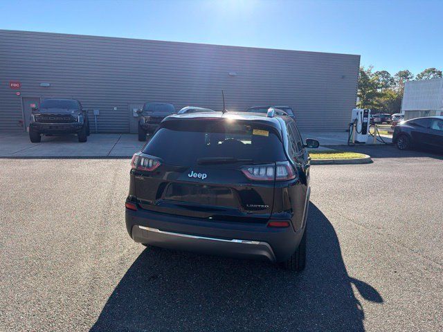 Used 2019 Jeep Cherokee Limited FWD image 6