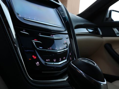 Used 2018 Cadillac CTS Luxury image 35